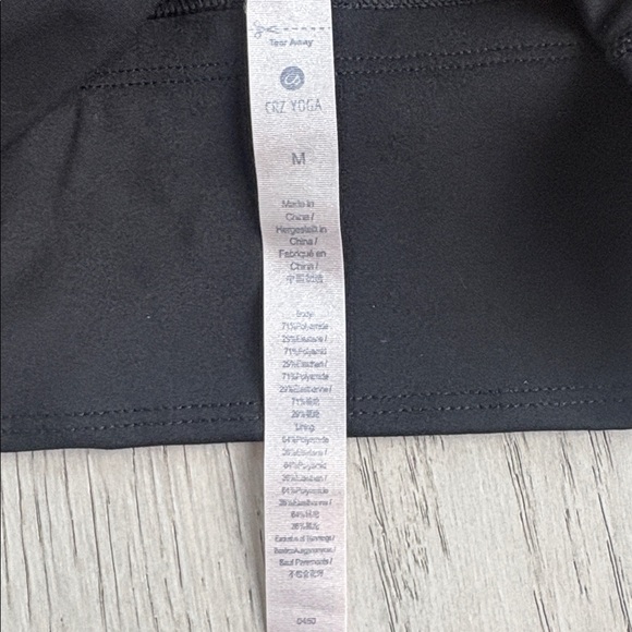 CRZ Yoga Black Strappy Sports Bra Medium - Picture 5 of 6